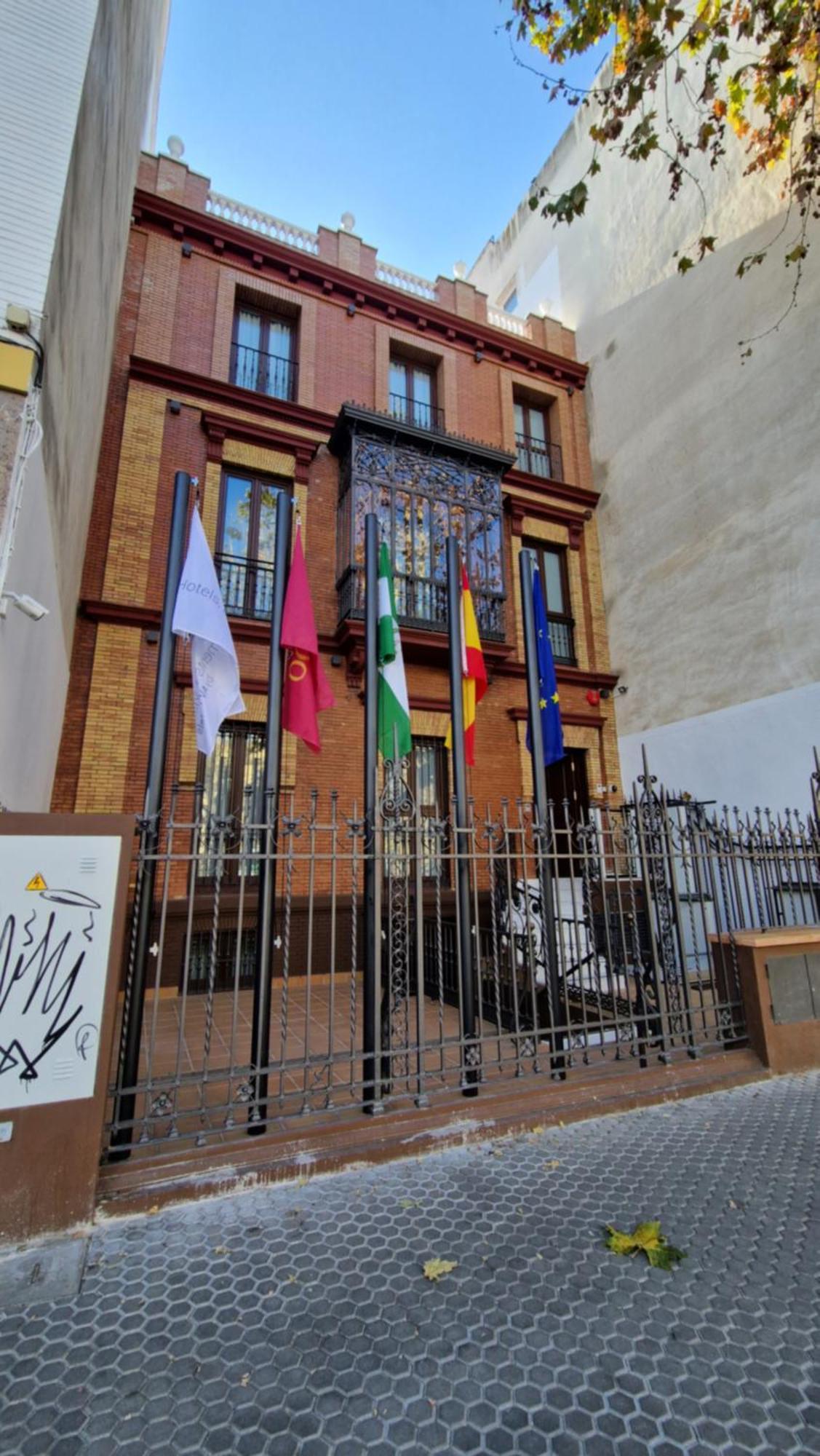 Hotel Av La Florida Sevilla Eksteriør billede